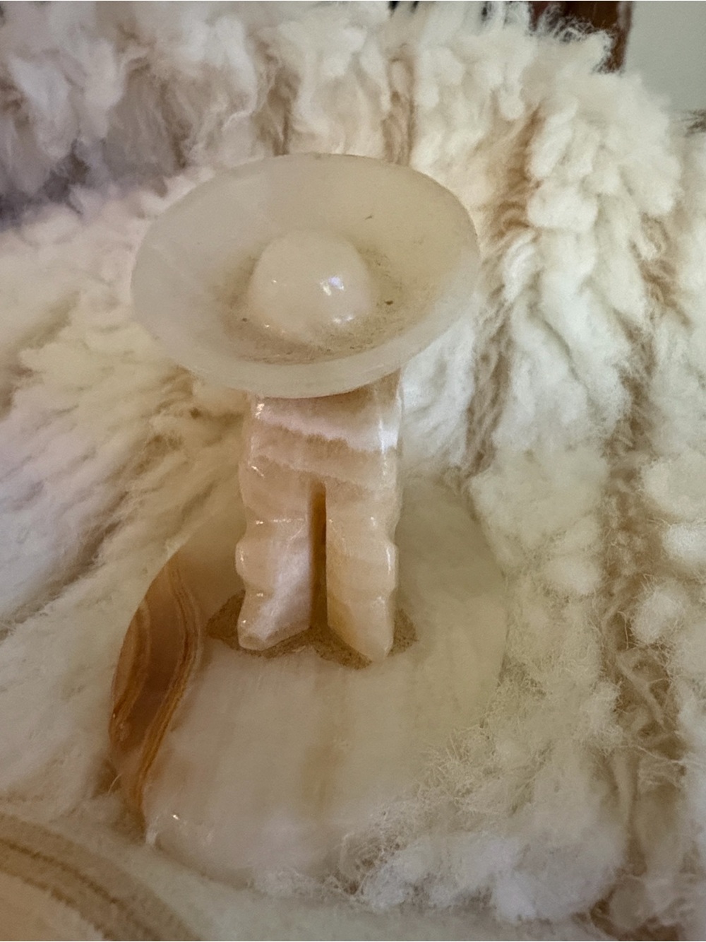 Cream Onyx Decorative Mexican Pheasant match Holder – Polished Neutral Accent